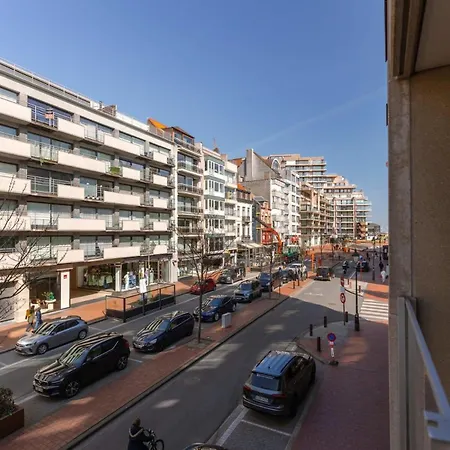 Huswell - High End Apartment Nearby The Beach In Knokke With Parking Extérieur photo