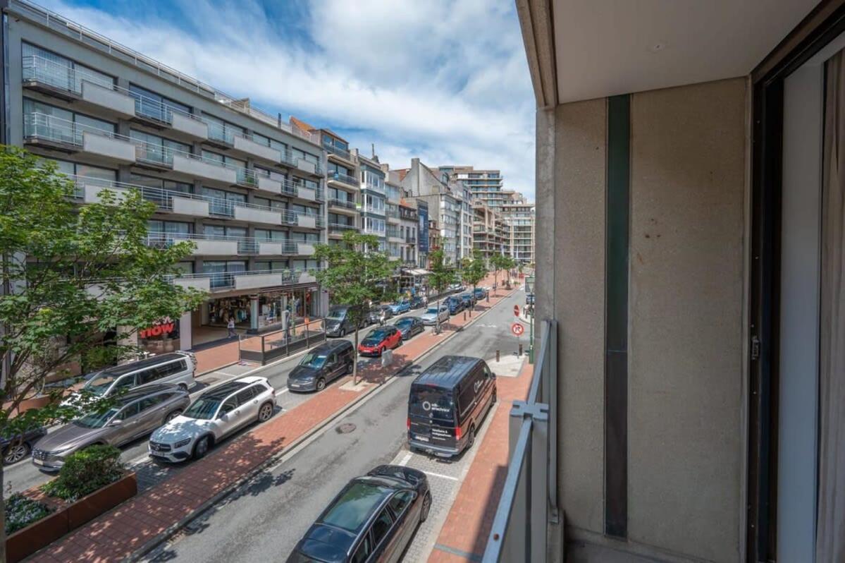 Huswell - High End Nearby The In With Parking Apartment Knokke-Heist