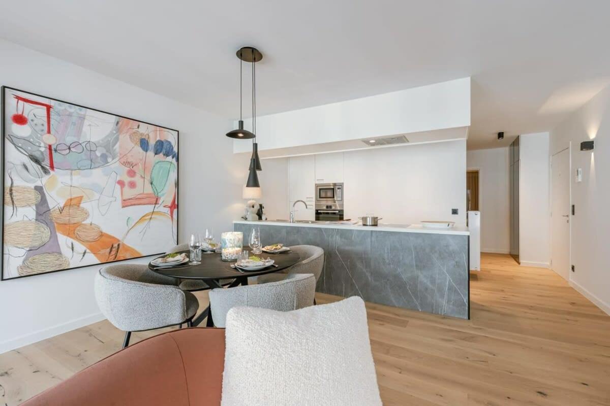 Apartment Huswell - High End Nearby The In With Parking Knokke-Heist