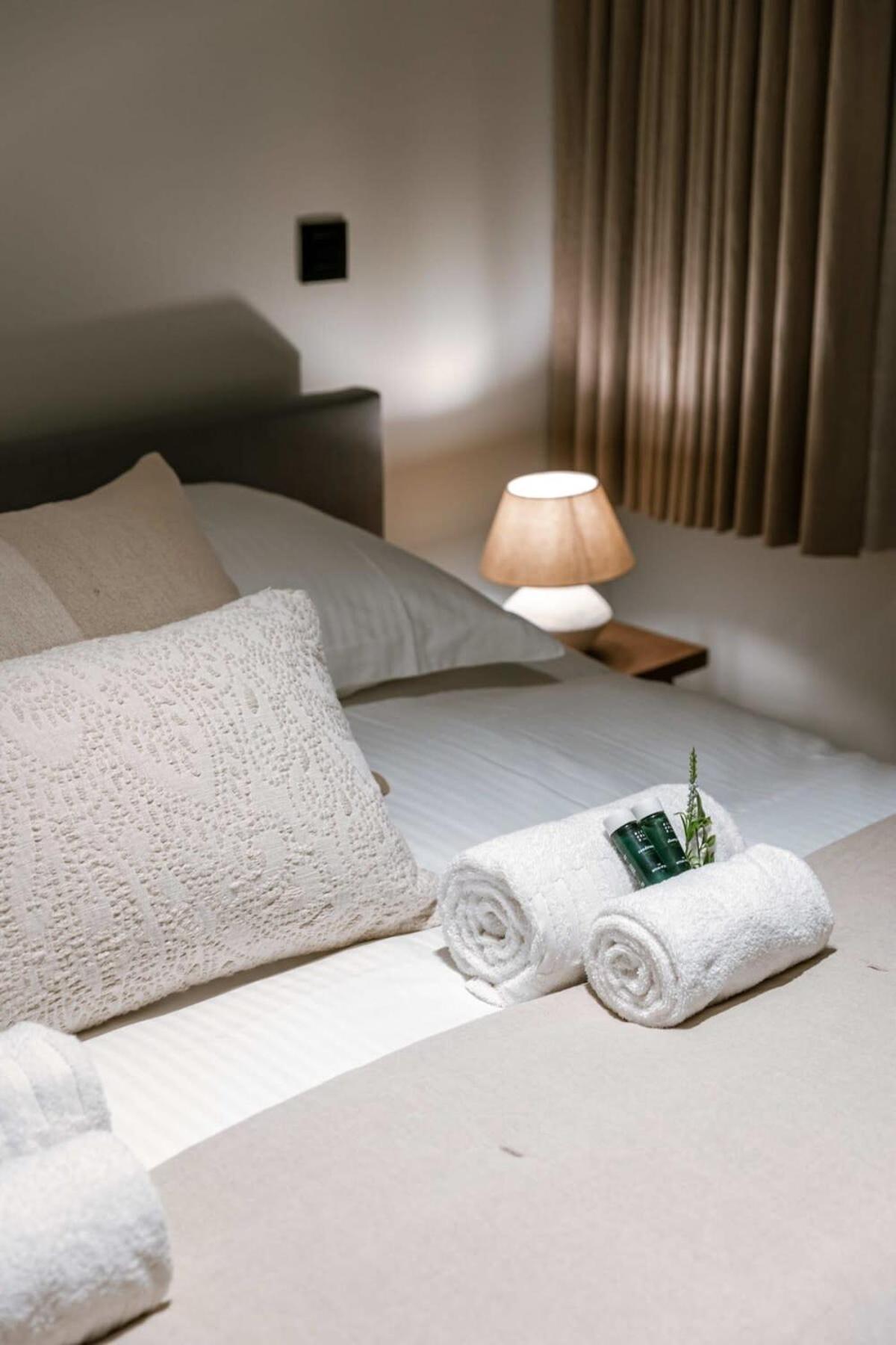 Huswell - High End Nearby The In With Parking Apartment